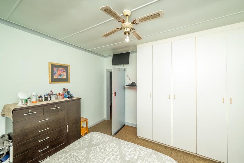 1 Bedroom Property for Sale in Parow Western Cape